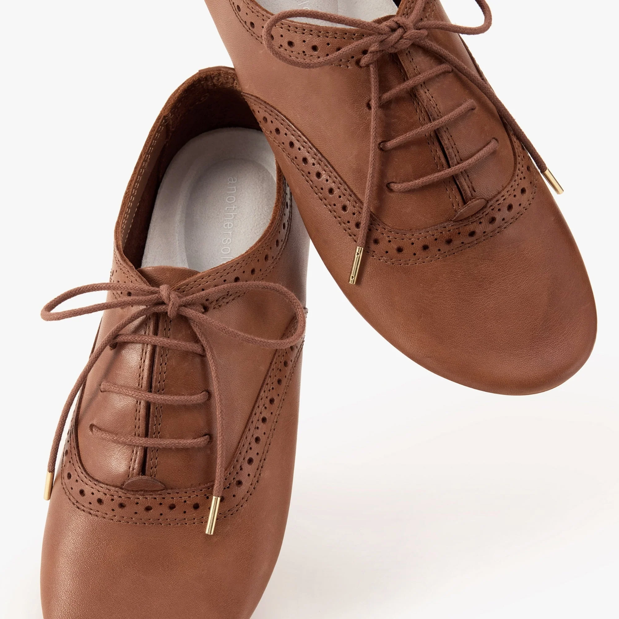 Elin - Chestnut - Image 4