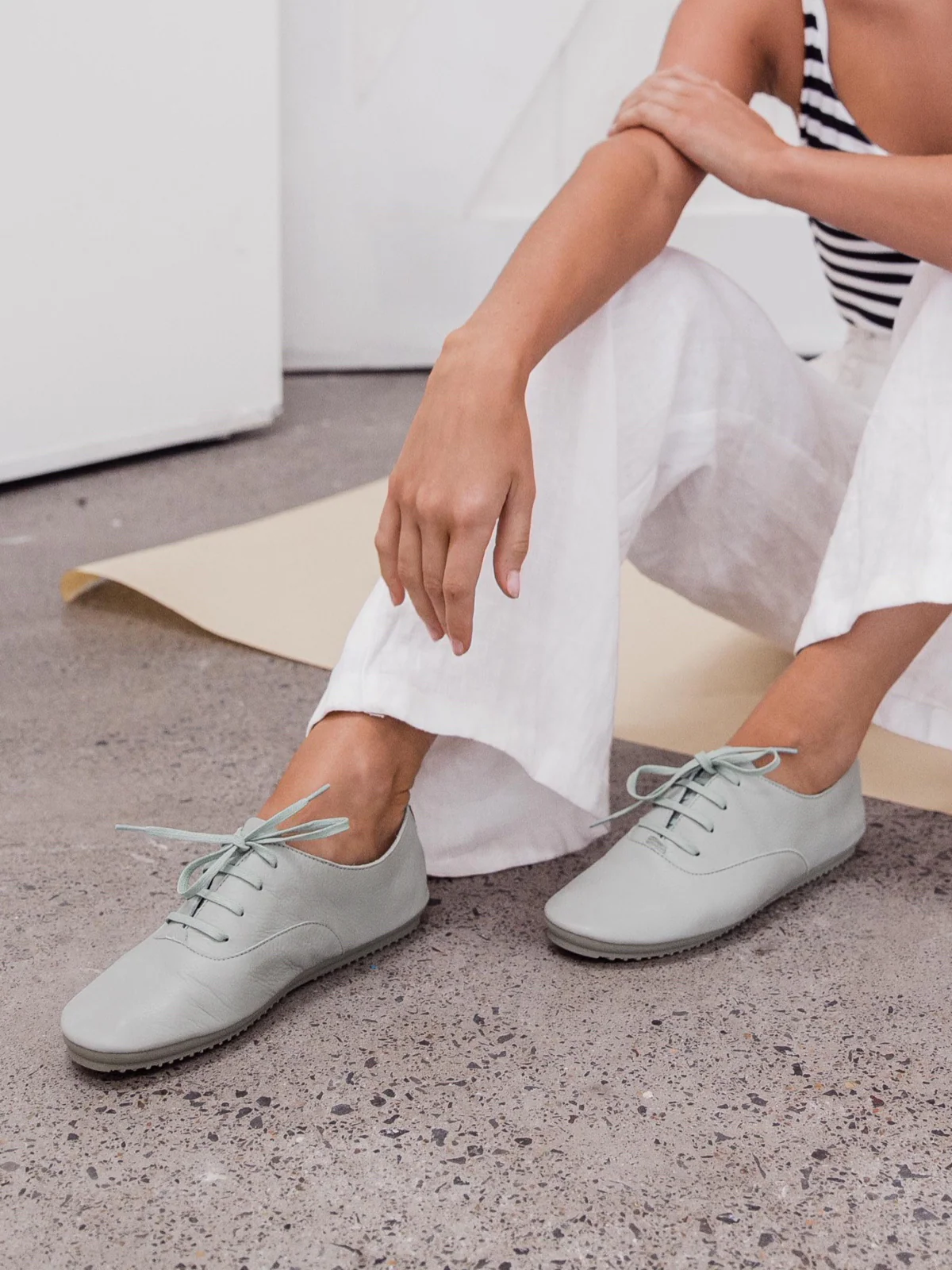 Paloma - Grey - Image 5