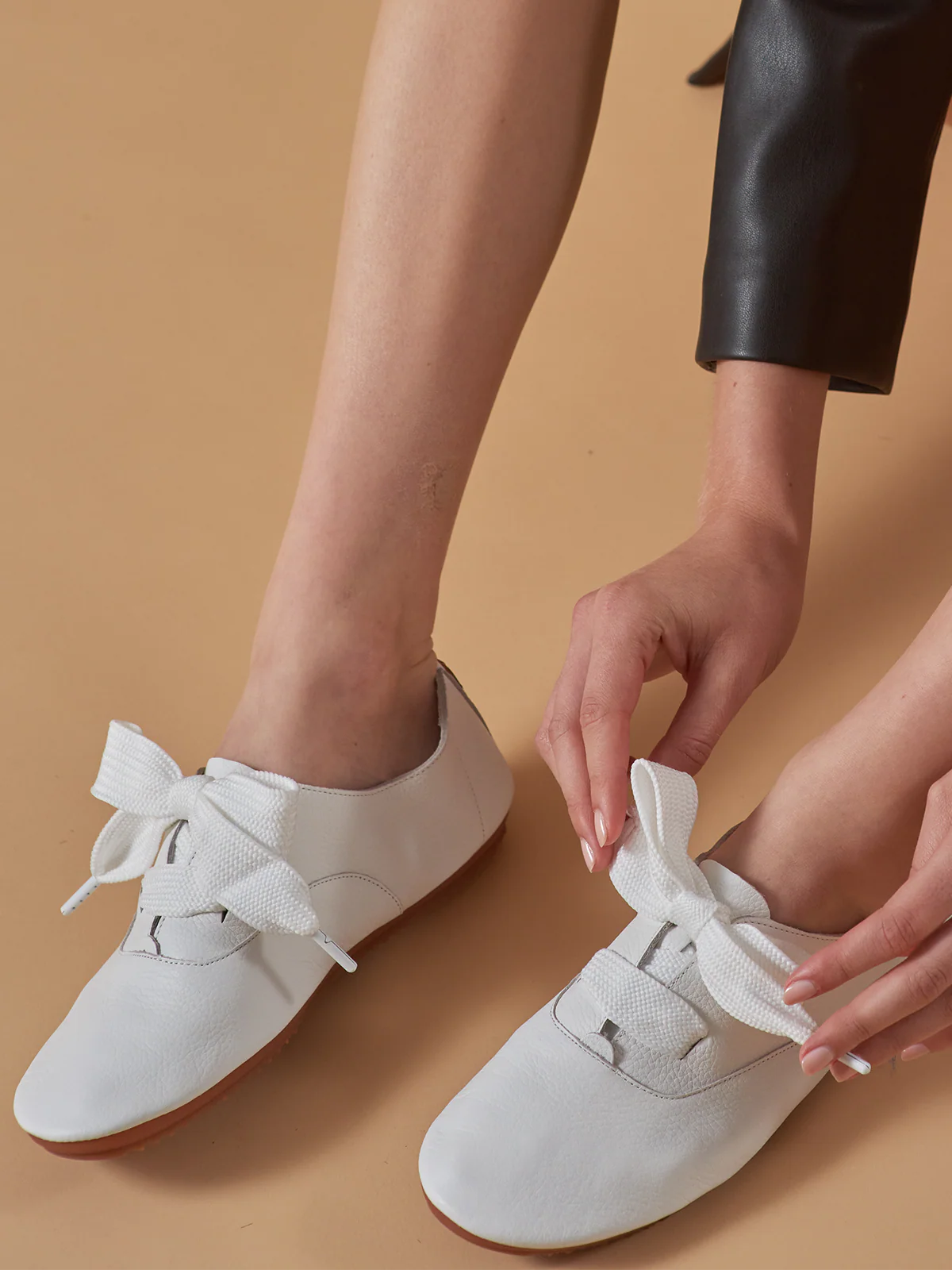 Stella - White - Image 5